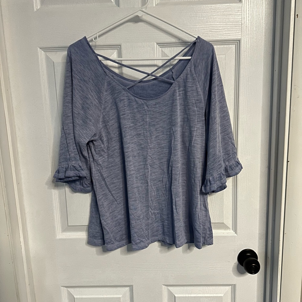 Lady’s Blouse - Picture 2 of 4